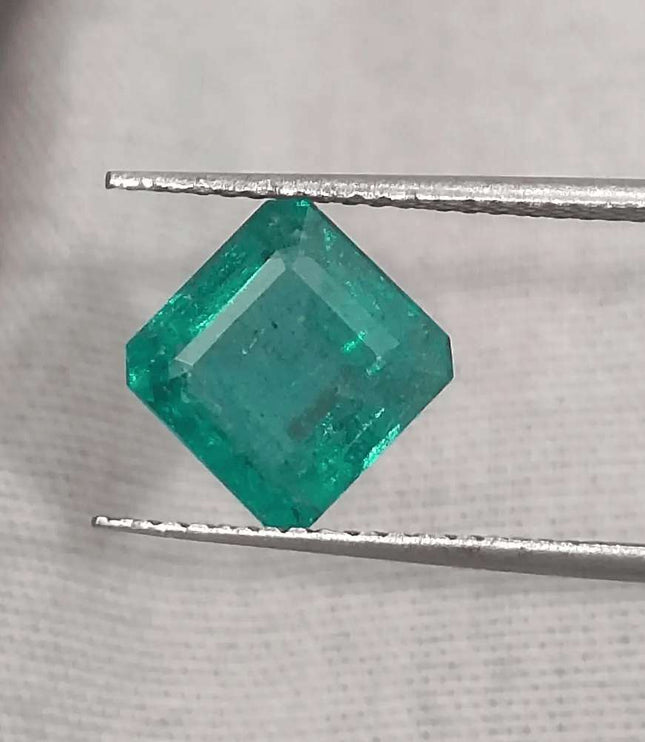 2.29ct Medium Deep Pure Green Emerald GSI Certified - SMSGEMS 
