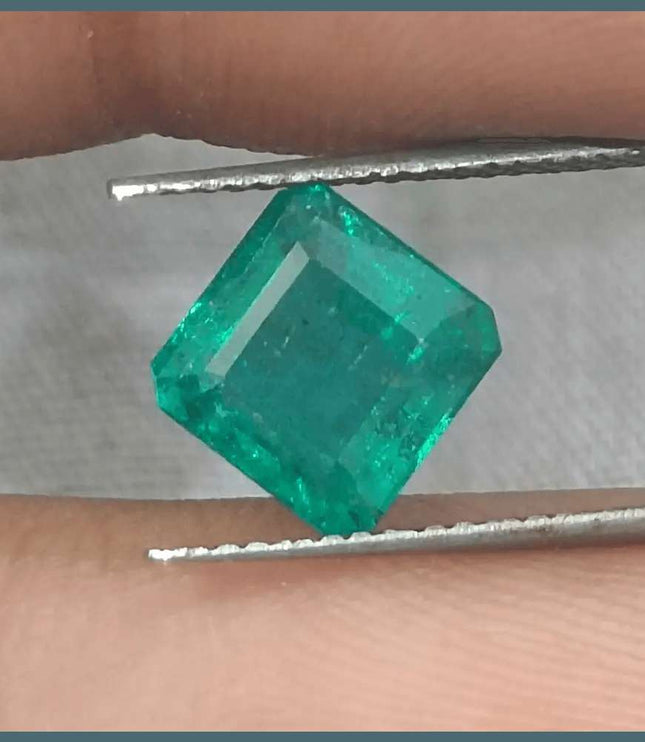 2.29ct Medium Deep Pure Green Emerald GSI Certified - SMSGEMS 