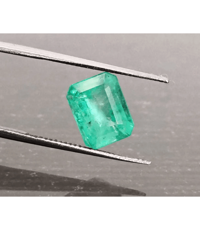 GSI Certified 2.31ct Vivid Green Ethiopian Emerald, 100% Natural Gem - SMSGEMS 