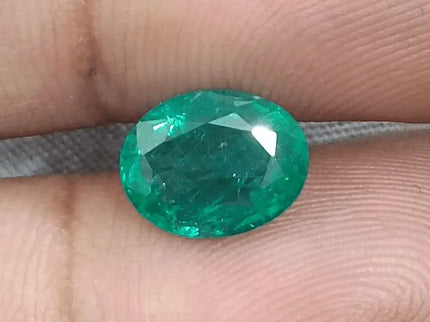 GSI Certified 2.31ct Vivid Medium Green Zambian Emerald, 100% Natural Gemstone - SMSGEMS 