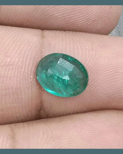 GSI Certified 2.31ct Vivid Medium Green Zambian Emerald, 100% Natural Gemstone - SMSGEMS 