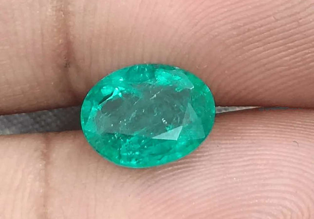GSI Certified 2.31ct Vivid Medium Green Zambian Emerald, 100% Natural Gemstone - SMSGEMS 