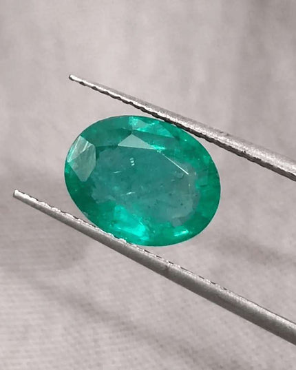 GSI Certified 2.31ct Vivid Medium Green Zambian Emerald, 100% Natural Gemstone - SMSGEMS 