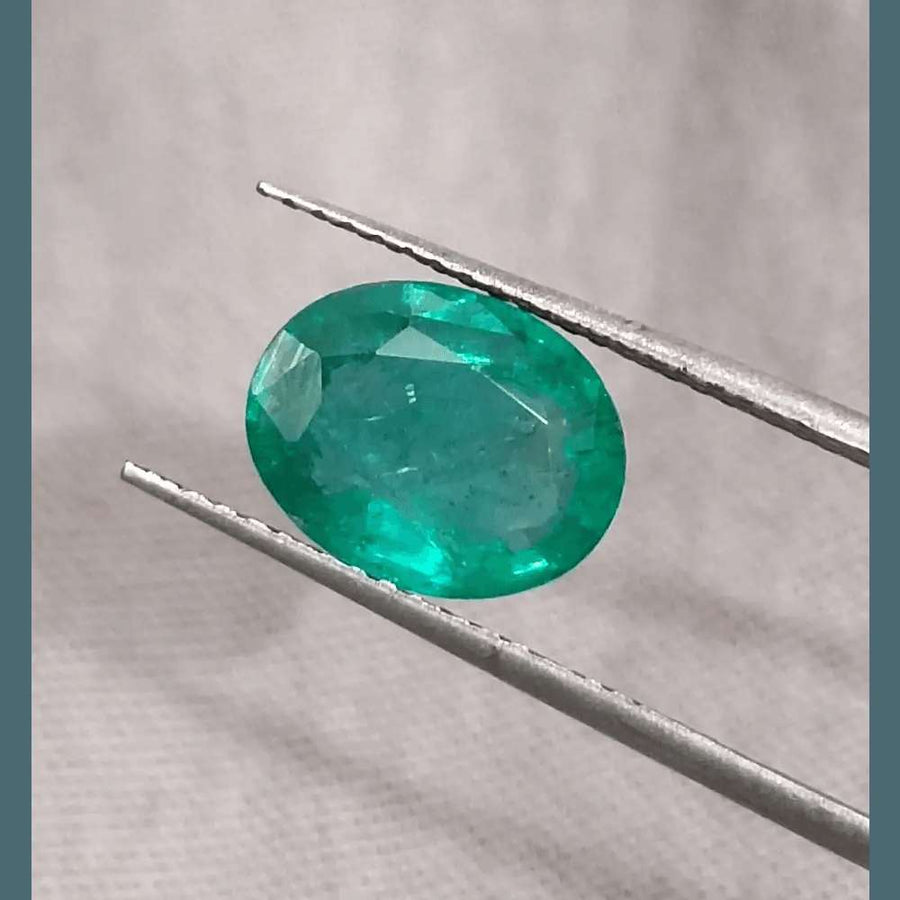 GSI Certified 2.31ct Vivid Medium Green Zambian Emerald, 100% Natural Gemstone - SMSGEMS 