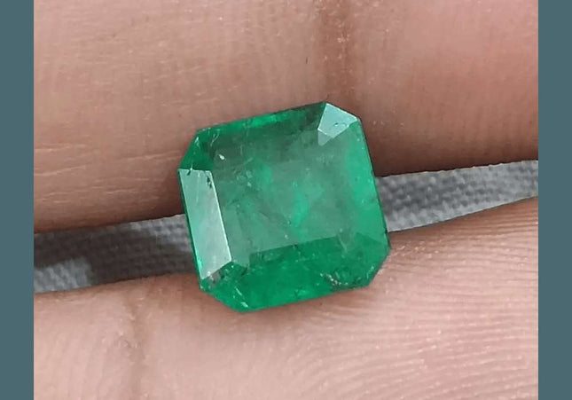 2.34ct Zambian Emerald GSI Certified - SMSGEMS 