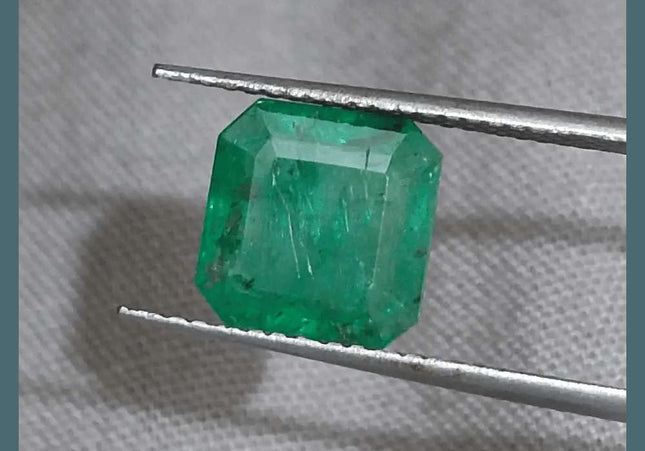 2.34ct Zambian Emerald GSI Certified - SMSGEMS 
