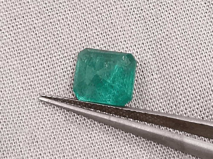 2.35ct Zambian Emerald GSI Certified - SMSGEMS 