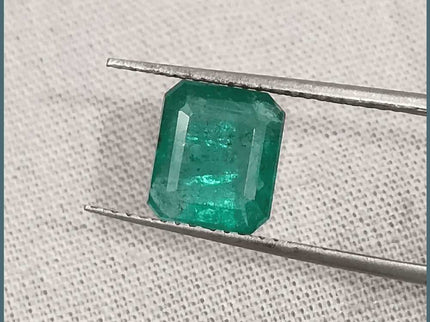 2.35ct Zambian Emerald GSI Certified - SMSGEMS 