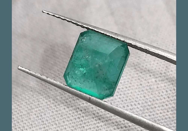2.35ct Zambian Emerald GSI Certified - SMSGEMS 