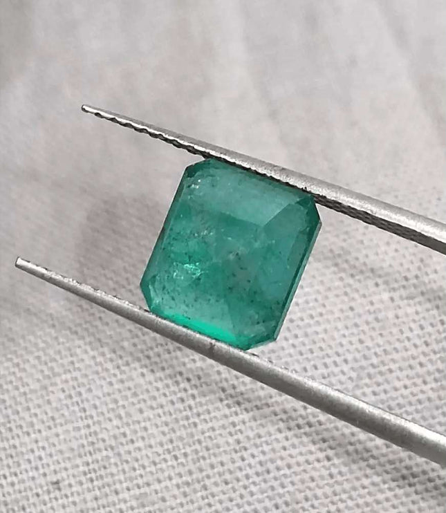 2.35ct Zambian Emerald GSI Certified - SMSGEMS 