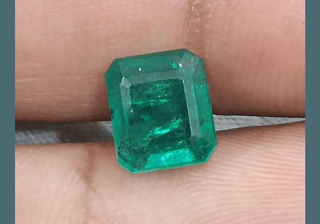 2.35ct Zambian Emerald GSI Certified - SMSGEMS 