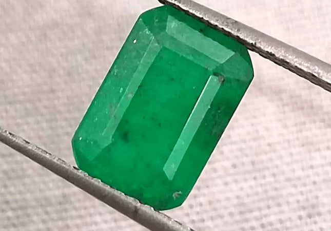 2.36ct Deep Green Zambian emerald GSI Certified - SMSGEMS 