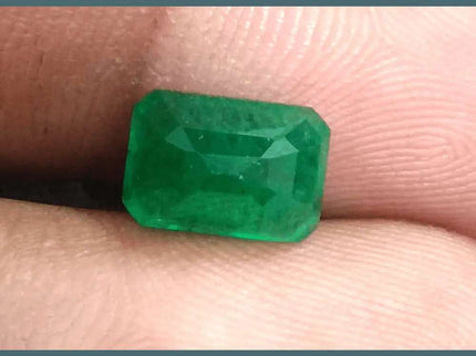 2.36ct Deep Green Zambian emerald GSI Certified - SMSGEMS 