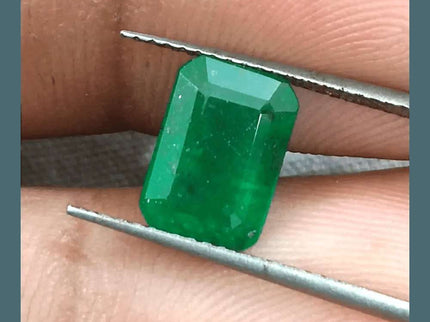 2.36ct Deep Green Zambian emerald GSI Certified - SMSGEMS 