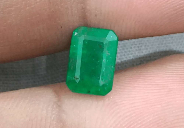 2.36ct Deep Green Zambian emerald GSI Certified - SMSGEMS 