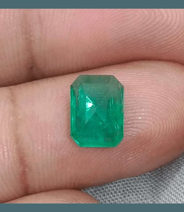 2.39ct Fine Quality Panjshir Emerald Certified by GSI - SMSGEMS 