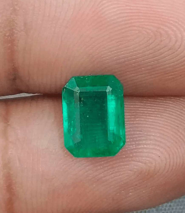 2.39ct Fine Quality Panjshir Emerald Certified by GSI - SMSGEMS 