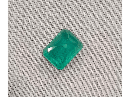 GSI Certified 2.41ct Velvet Green Zambian Emerald, 100% Natural Gemstone - SMSGEMS 