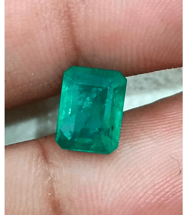 GSI Certified 2.41ct Velvet Green Zambian Emerald, 100% Natural Gemstone - SMSGEMS 