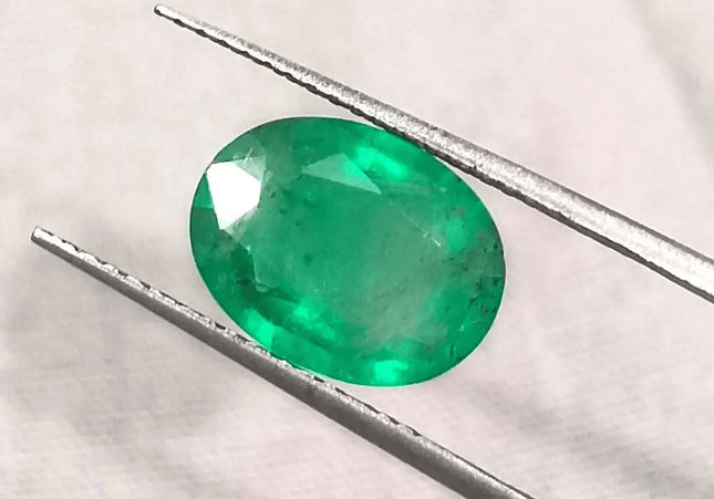 2.45ct Vivid Green Panjshir Emerald GSI Certified - SMSGEMS 