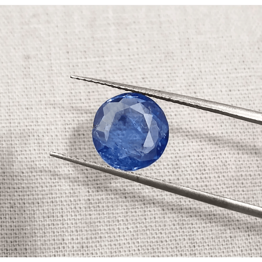 GSI Certified 2.51ct Royal Blue Ceylon Sapphire, Natural Earth Mined Gemstone - SMSGEMS 