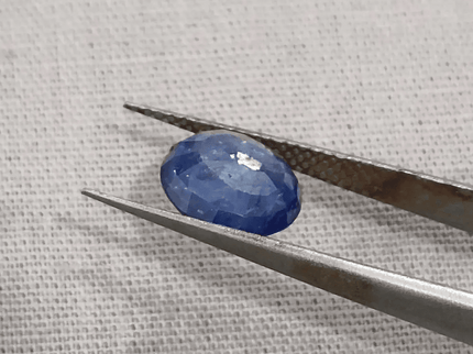 GSI Certified 2.51ct Royal Blue Ceylon Sapphire, Natural Earth Mined Gemstone - SMSGEMS 