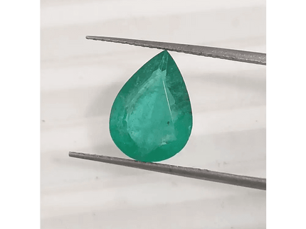 GSI Certified 2.55ct Medium Green Zambian Emerald, 100% Natural Earth Mined Gemstone - SMSGEMS 