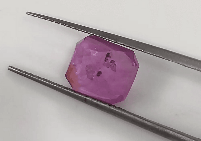 2.55ct Natural Pinkish Red Ruby GSI Certified - SMSGEMS 