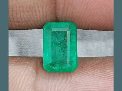 GSI Certified 2.58ct Vivid Green Zambian Emerald, 100% Natural Gemstone - SMSGEMS 