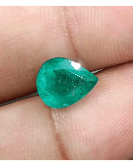 GSI Certified 2.59ct Zambia Emerald , 100% Natural Earth Mined Gemstone - SMSGEMS 