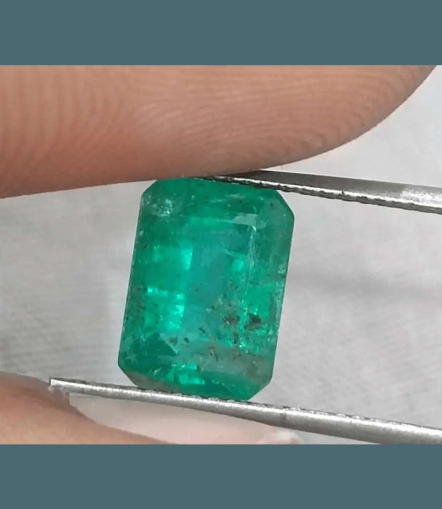 GSI Certified 2.62ct Medium Green Zambian Emerald - SMSGEMS 
