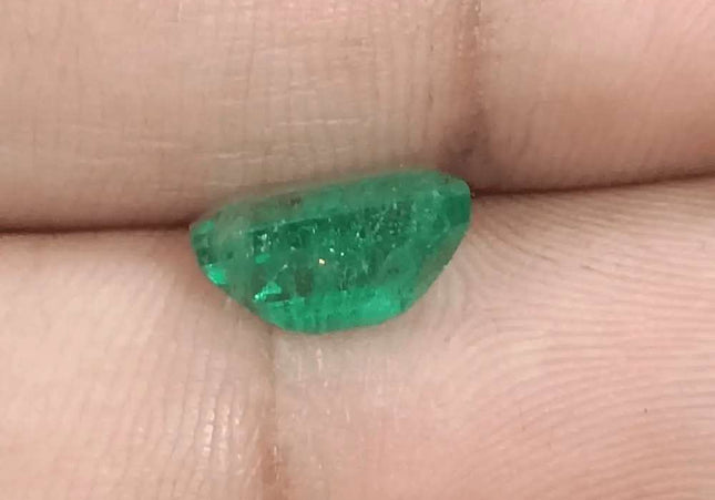 GSI Certified 2.62ct Medium Green Zambian Emerald - SMSGEMS 