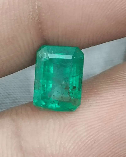 GSI Certified 2.62ct Medium Green Zambian Emerald - SMSGEMS 