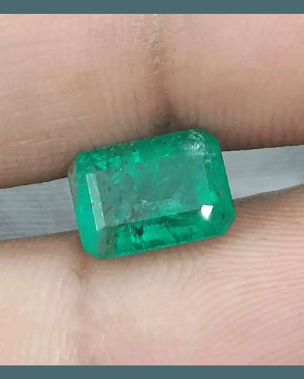 GSI Certified 2.62ct Medium Green Zambian Emerald - SMSGEMS 