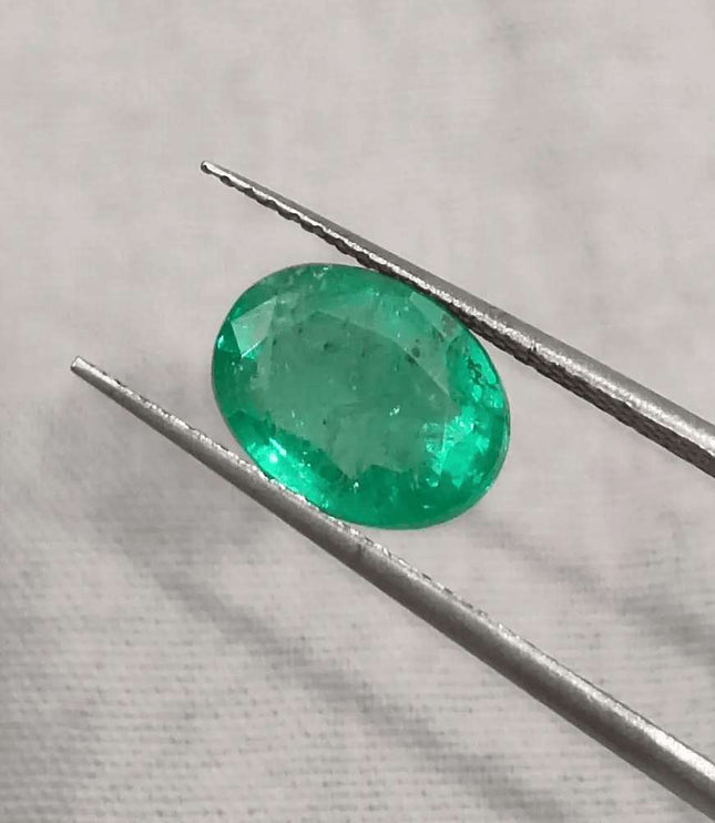 2.62ct Vivid Green Zambian emerald GSI Certified - SMSGEMS 
