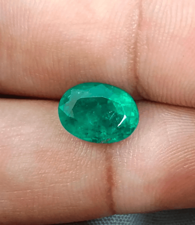 GSI Certified 2.66ct Zambian Emerald , 100% Natural Earth Mined Gemstone - SMSGEMS 