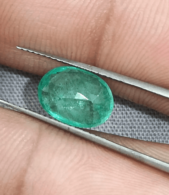 GSI Certified 2.67ct Zambian Emerald, 100% Natural Gemstone - SMSGEMS 