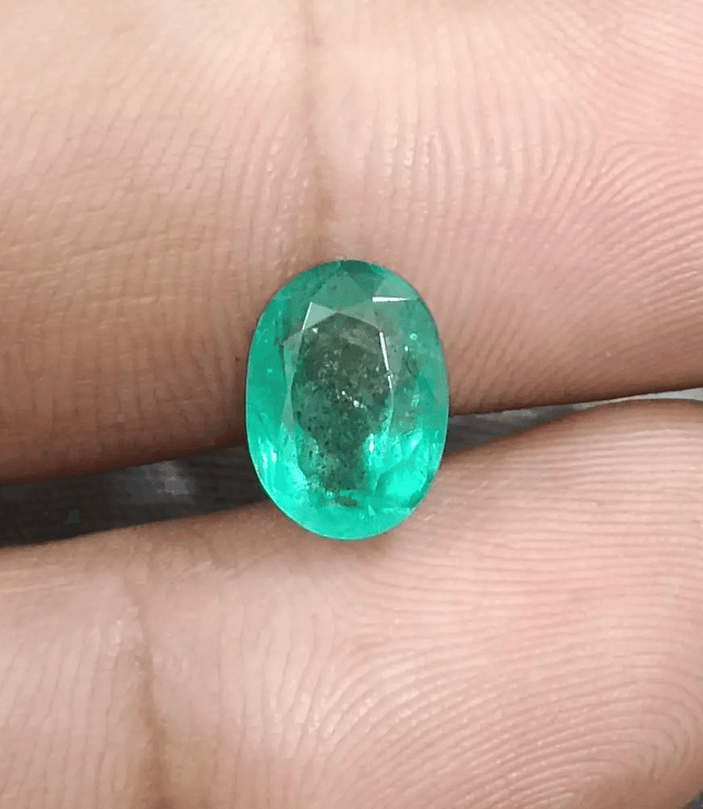 GSI Certified 2.67ct Zambian Emerald, 100% Natural Gemstone - SMSGEMS 