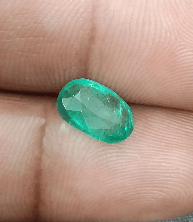 GSI Certified 2.67ct Zambian Emerald, 100% Natural Gemstone - SMSGEMS 
