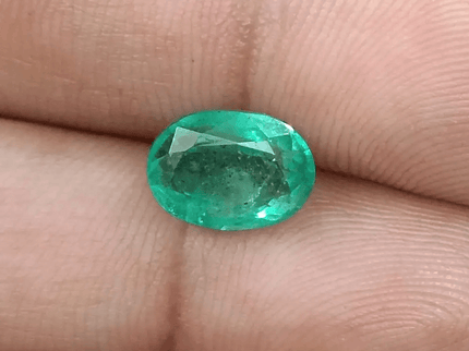GSI Certified 2.67ct Zambian Emerald, 100% Natural Gemstone - SMSGEMS 