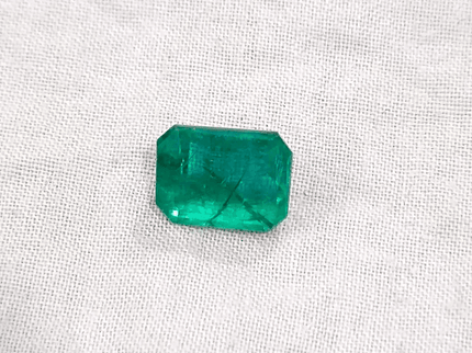 GSI Certified 2.69ct Zambian Emerald, 100% Natural Earth Mined Gemstone - SMSGEMS 