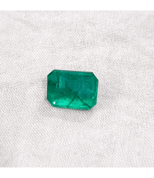 GSI Certified 2.69ct Zambian Emerald, 100% Natural Earth Mined Gemstone - SMSGEMS 