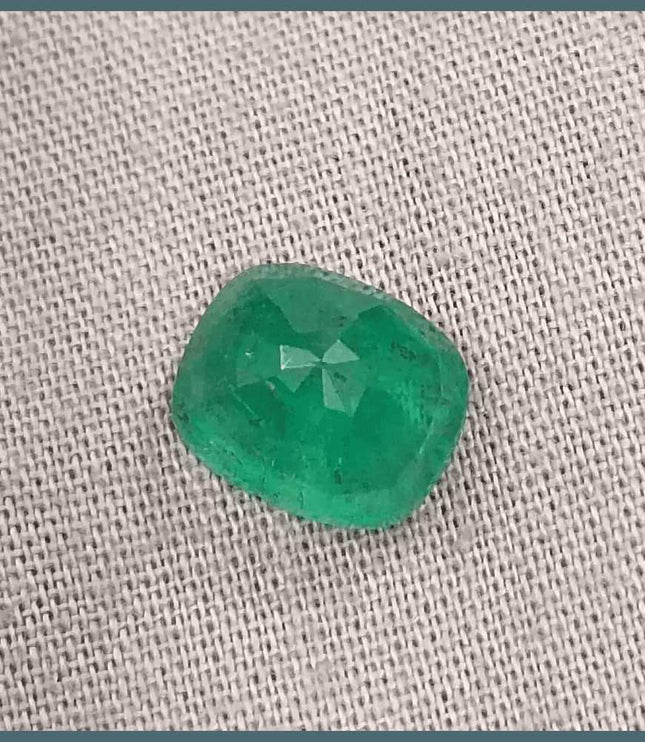 GSI Certified 2.69ct Spring Green Emerald Natural Earth Mined Gemstone - SMSGEMS 