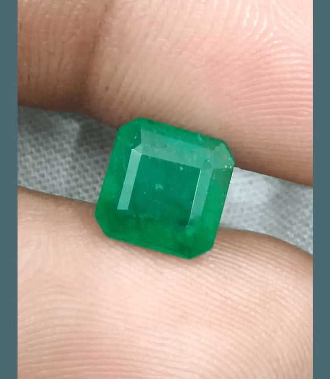 2.72ct Deep Zambian Emerald certified by GSI - SMSGEMS 