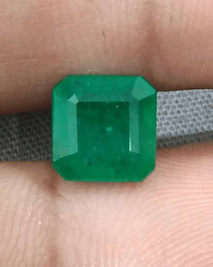 2.72ct Deep Zambian Emerald certified by GSI - SMSGEMS 