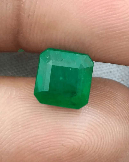 2.72ct Deep Zambian Emerald certified by GSI - SMSGEMS 