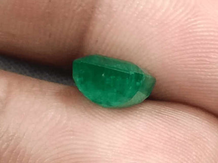 2.72ct Deep Zambian Emerald certified by GSI - SMSGEMS 