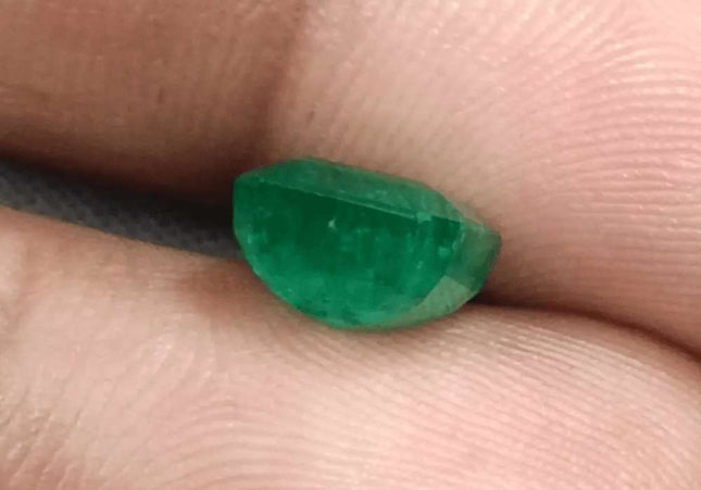 2.72ct Deep Zambian Emerald certified by GSI - SMSGEMS 