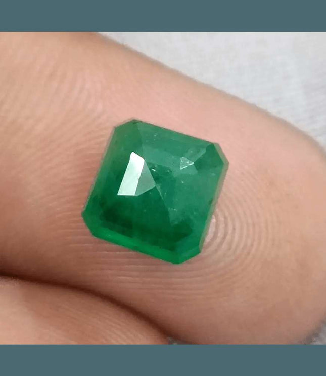 2.72ct Deep Zambian Emerald certified by GSI - SMSGEMS 