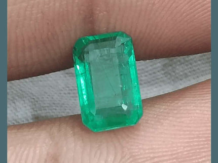 2.74ct Intense Green Emerald GSI Certified - SMSGEMS 